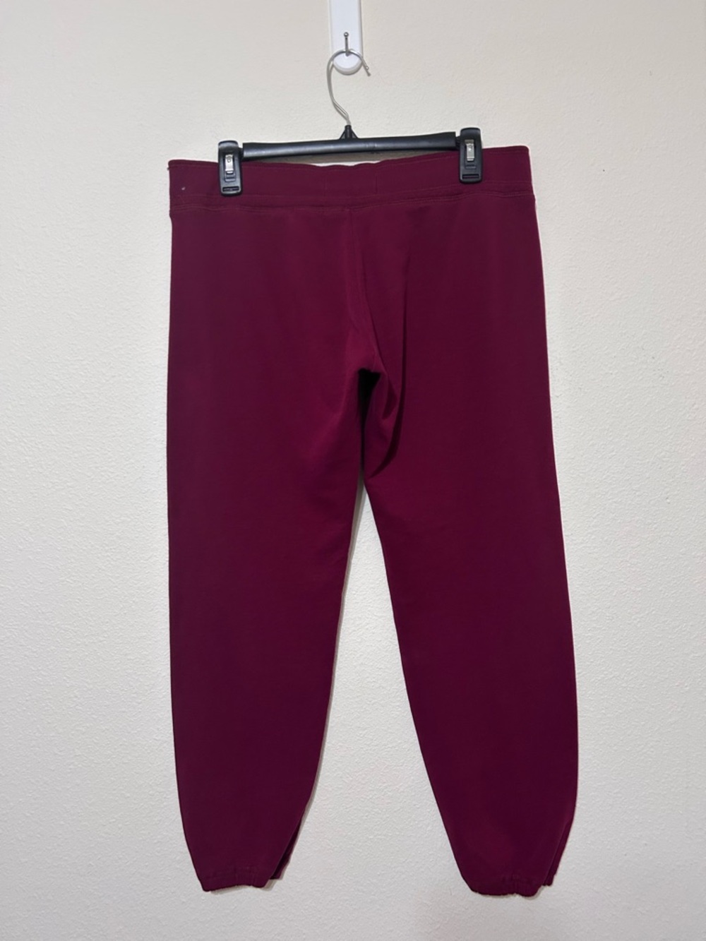 Hollister Burgundy Jogger Sweatpants with White Logo Graphic Medium - Picture 7 of 8